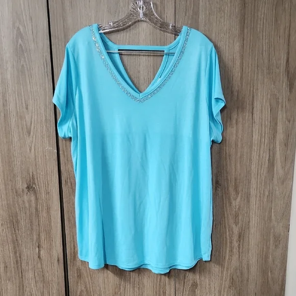 Avenue Blue Relaxed  Size 18/ 20  T-Shirt Short Sleeve V Neck - Picture 5 of 10